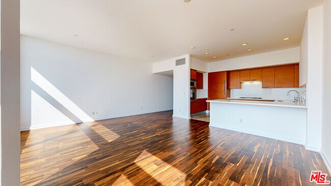 Foto del edificio - 900 W Olympic Blvd