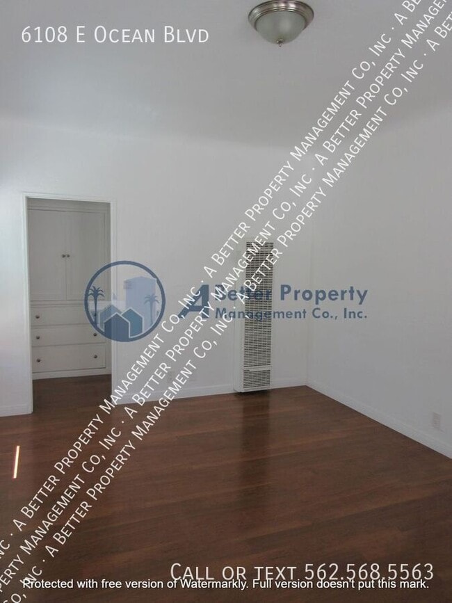 Building Photo - 6108 E Ocean Blvd