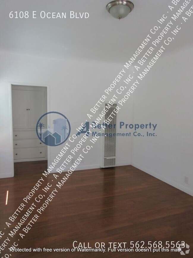 Building Photo - 6108 E Ocean Blvd