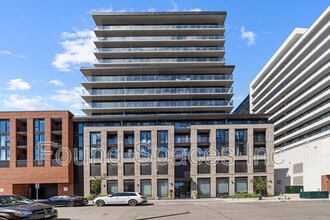 Building Photo - 1 Jarvis St