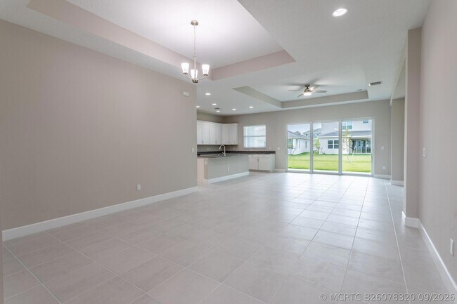 Foto del edificio - 16287 Melogold Dr