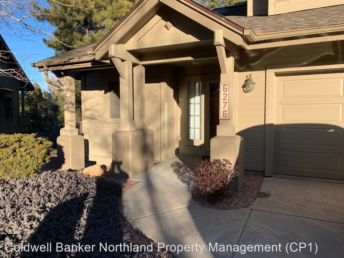 Primary Photo - 3 br, 2 bath House - 6276 E Mountain Oaks Dr