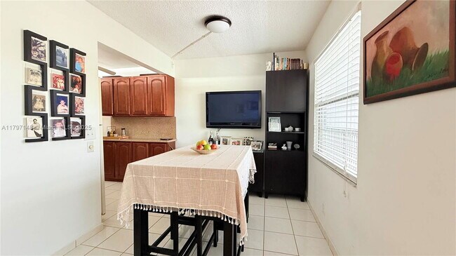 Foto del edificio - 13450 SW 3rd St
