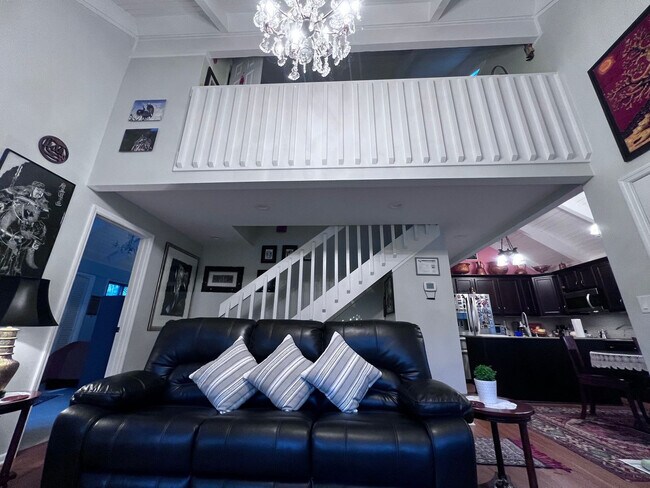 Foto del edificio - 1701 Longbend Dr
