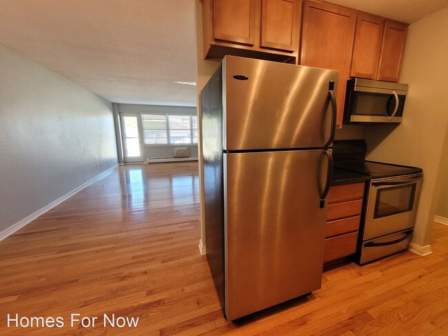 Building Photo - 1 br, 1 bath House - 3150 Excelsior Blvd #305