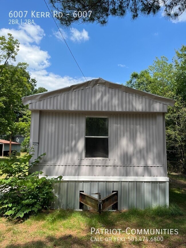 Building Photo - W 59th Street - 6007