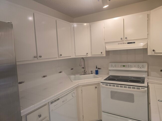 Foto del edificio - 1455 SW Silver Pine Way