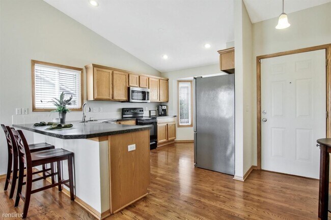 Building Photo - 4 br, 3 bath House - 12110 E Ayesbury St F...