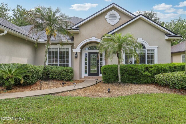 Foto del edificio - 2260 Harbor Lake Dr