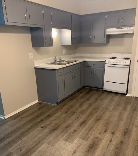 Kitchen - 3849 S 76th St