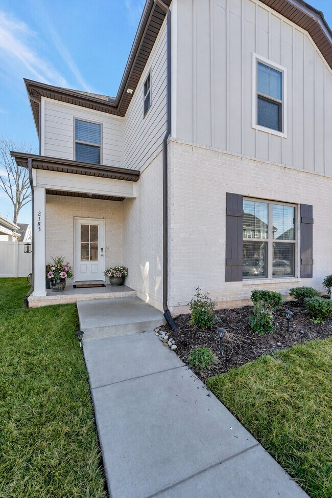Foto del edificio - 2183 Hospitality Ln