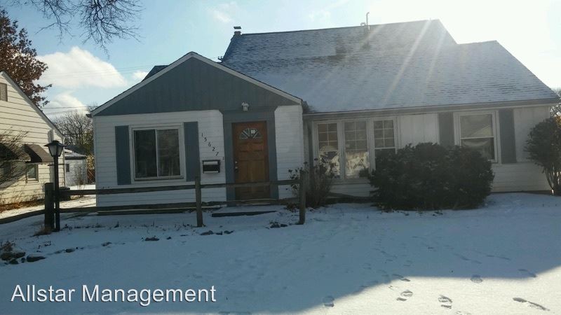 Primary Photo - 15627 Mina Ave