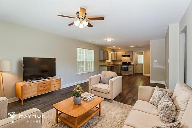 Foto del edificio - 3120 6th Ave N