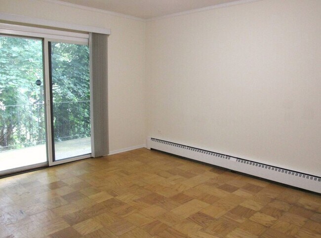 Foto del edificio - 91 W Crystal Lake Ave