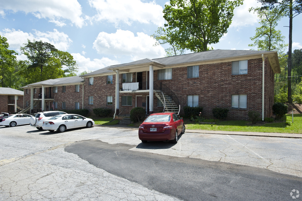 Building Photo - Navarro Apartments