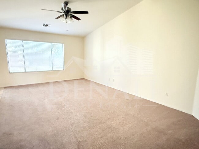 Foto del edificio - 1845 E Aloe Pl