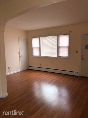 Building Photo - 3 br, 1 bath House - 1210 Webster St