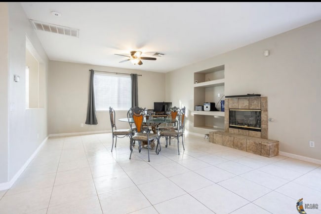 Building Photo - 2446 Veracruz Ct