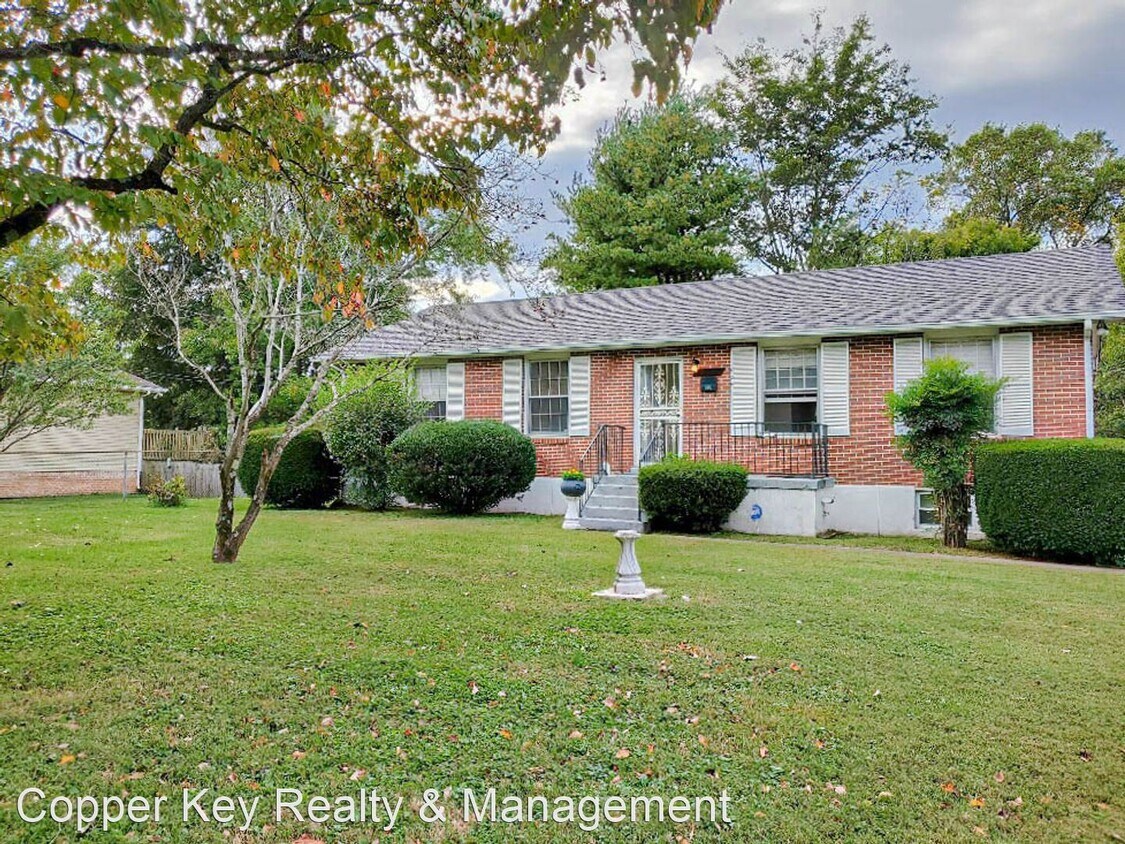 Primary Photo - 3 br, 1 bath House - 424 Reynolds Street