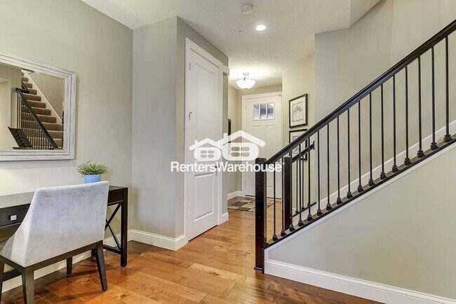 Foto del edificio - Executive Townhome in Stonemill Farms of Woodbury!