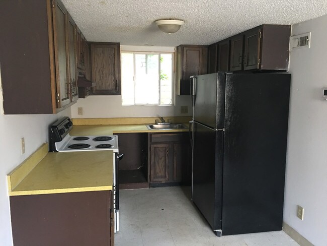 Building Photo - 3033 Bluestem