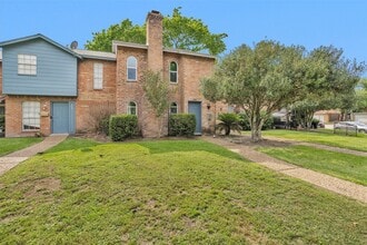 Building Photo - 9541 Clanton St