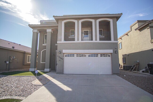 Foto del edificio - 13482 Bradford St