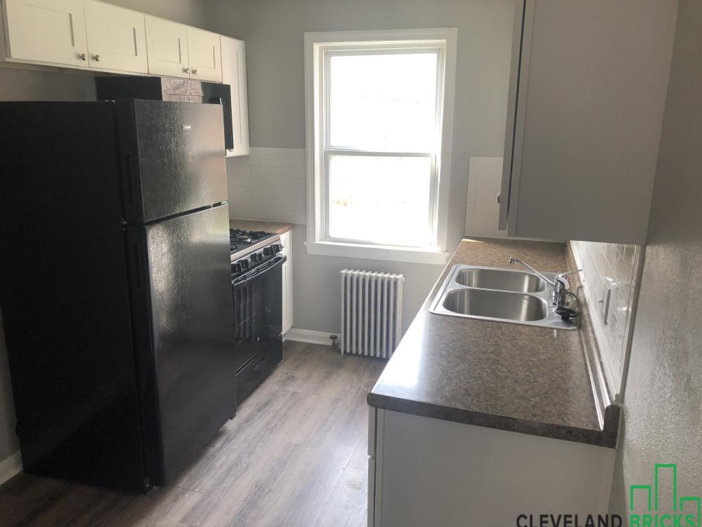 Primary Photo - 1544 Coventry Rd