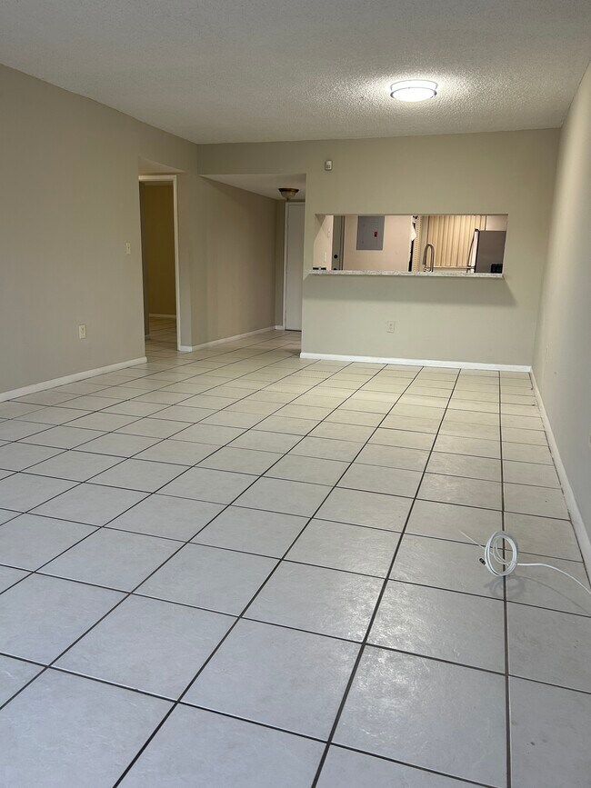 Foto del edificio - 10255 NW 9th Street Cir