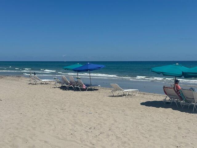 Foto del edificio - 4201 N Ocean Blvd