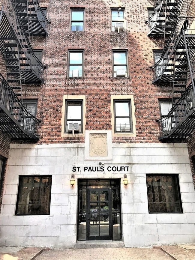 Building Photo - 1 St Pauls Ct