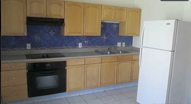 Photo - 1426.5 Coolidge Rd House