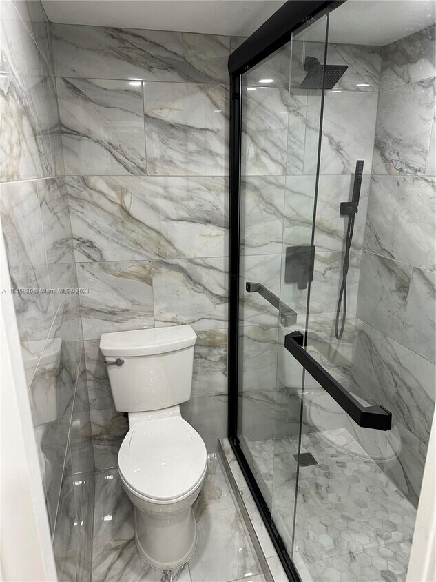 Foto del edificio - 854 NW 87th Ave