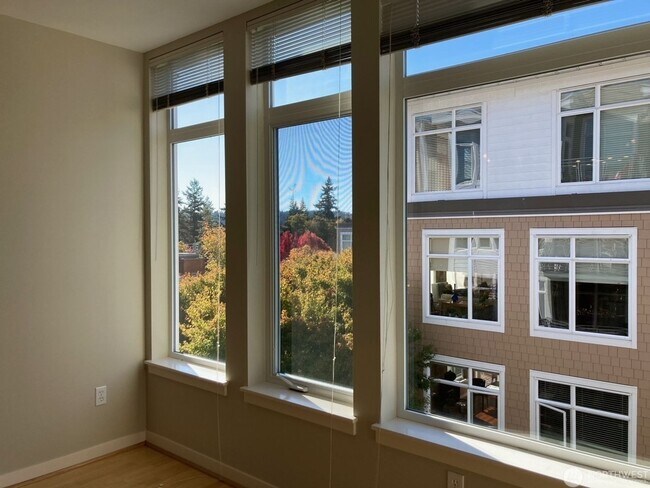 Foto del edificio - Harbor Square Condominium