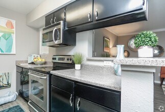 Building Photo - 10250 Lands End Dr