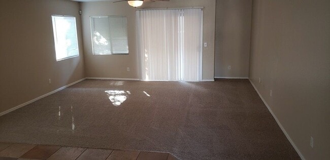 Photo - 2434 S 83rd Dr House