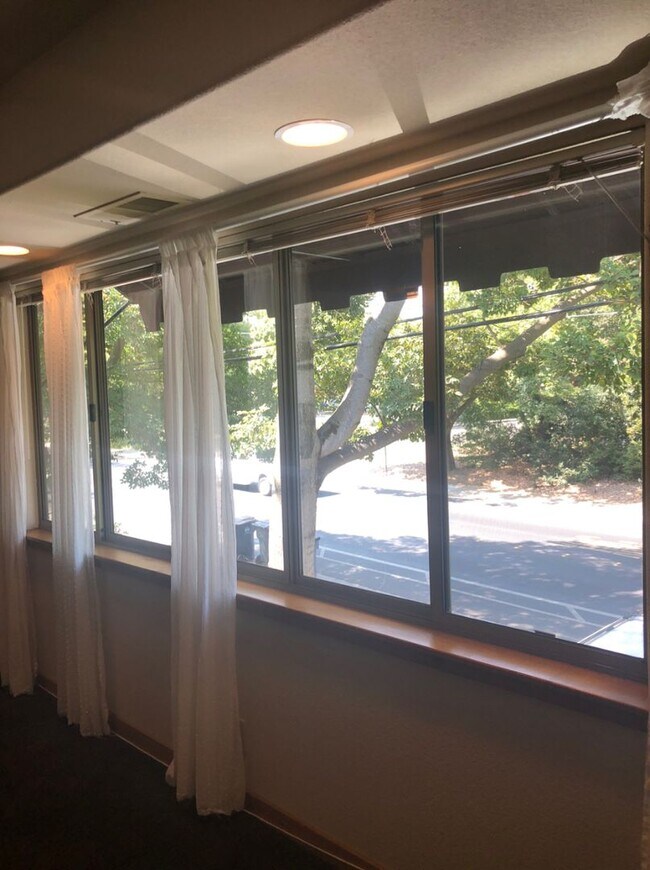 Foto del edificio - 301 7th St