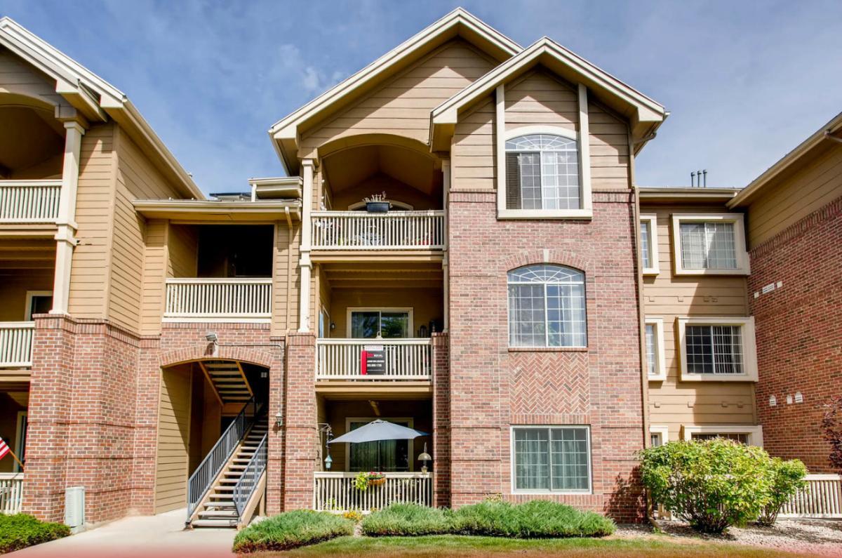 1692 W Canal Cir, Littleton, CO 80120 Condo for Rent in Littleton, CO