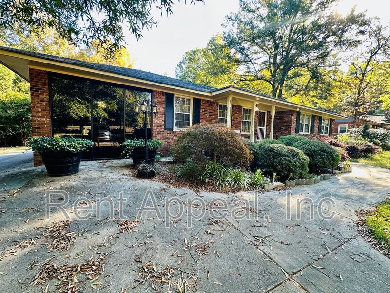 1435 S Broad St, Monroe, GA 30655 House Rental in Monroe, GA