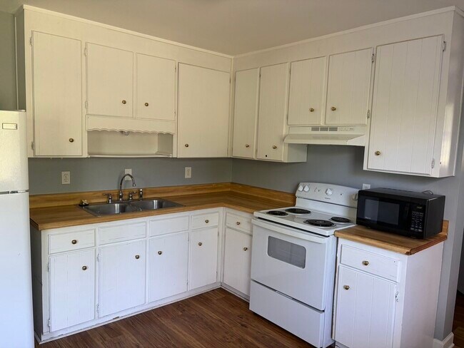 Foto del edificio - 204 Brandywine Rd