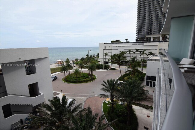 Foto del edificio - 4111 S Ocean Dr