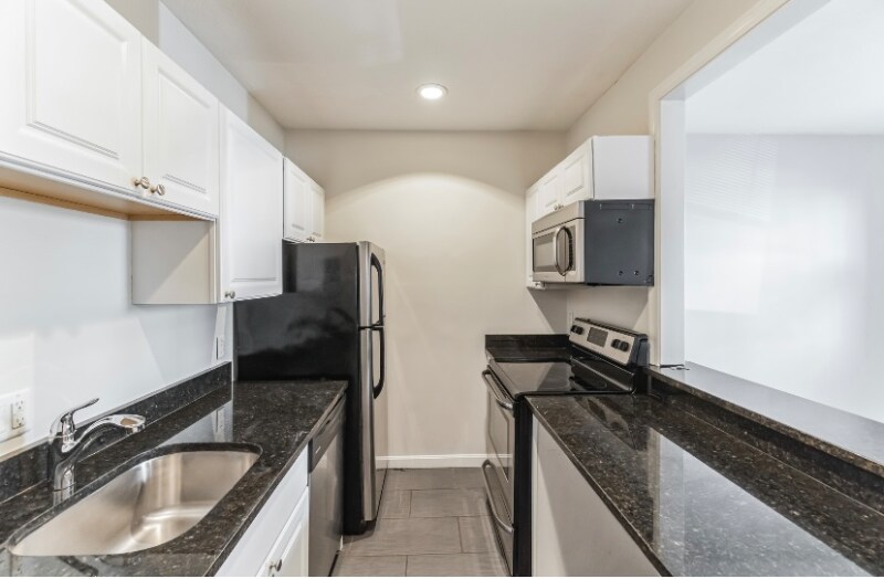 Foto principal - 202 H St