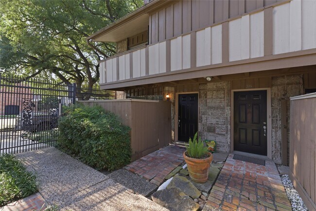 Foto del edificio - 2574 Marilee Ln