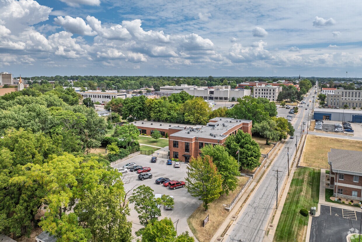 Aerial Photo - Bailey School Lofts