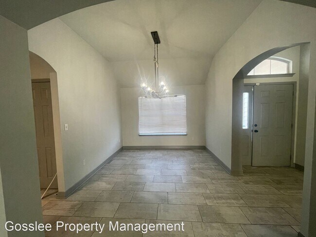 Foto del edificio - 3 br, 2 bath House - 9823 Pander Lane