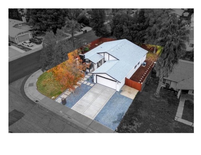 Photo - Available NOW! Beautiful updated home, 4+2, 2 car garage