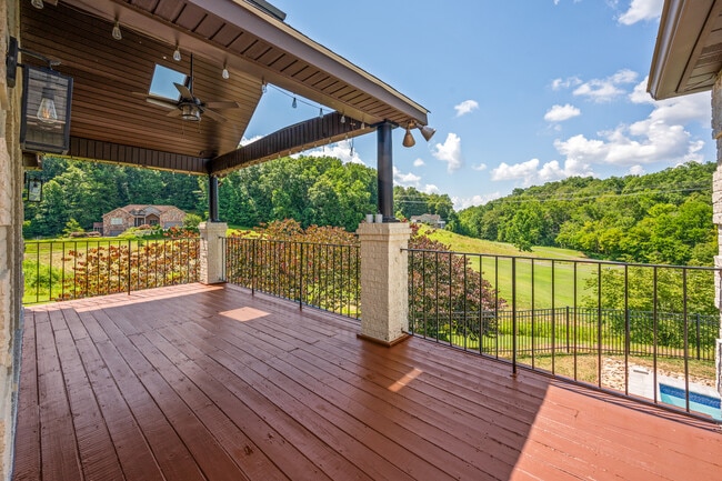 Building Photo - 225 Bobwhite Trl