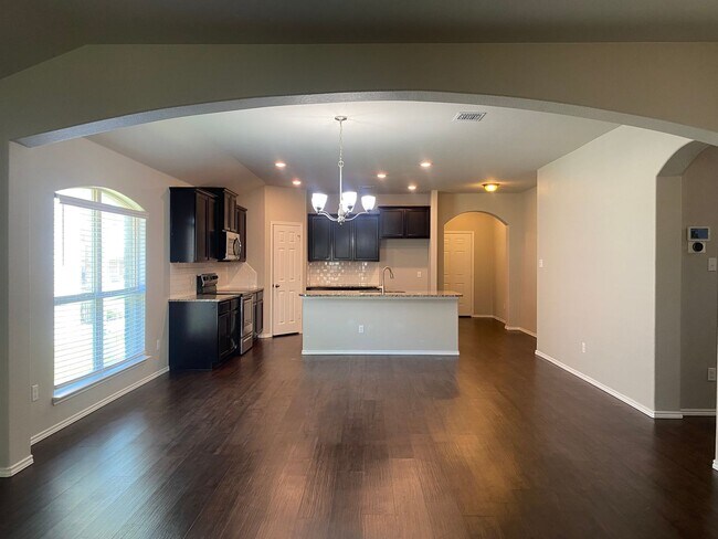 Building Photo - 240 Bethann Dr