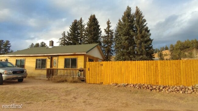 Building Photo - 3 br, 1 bath House - 85 Costello Ave