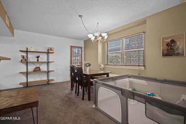 Building Photo - 5009 Cedar Sands Ln